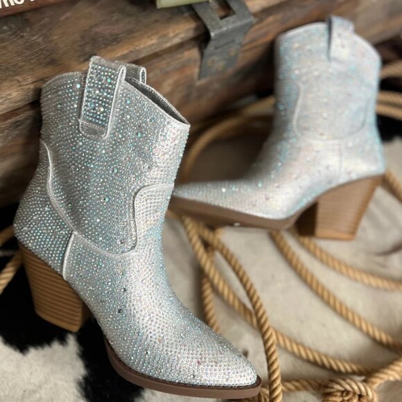 New Silver Rhinestone Embellished Cowgirl Western Ankle Boots Booties Block Heel - Picture 4 of 7